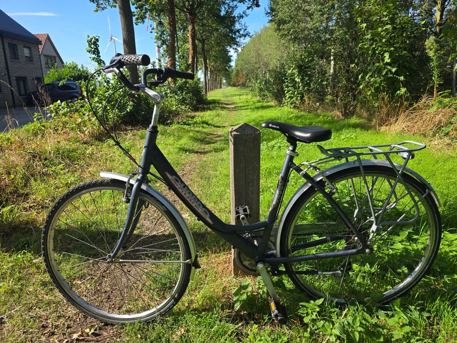 Qaurdo damensfiets, Fietsen en Brommers, Ophalen, Zo goed als nieuw, Velgrem, Handrem