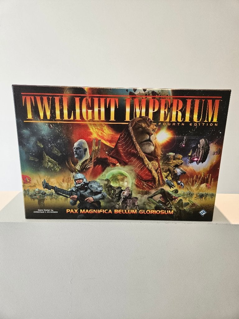L'Empire du Crépuscule + Codex 1-4, Cinq joueurs ou plus, Enlèvement, Comme neuf, Fantasy Flight Games