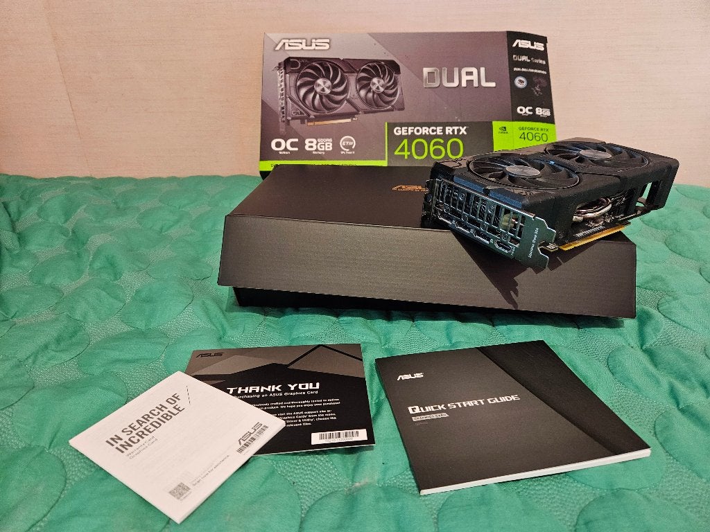 ASUS Geforce RTX 4060 DUAL-RTX 4060-O8G-EVO, Informatique & Logiciels, Enlèvement ou Envoi, GDDR6, PCI-Express 4, Comme neuf