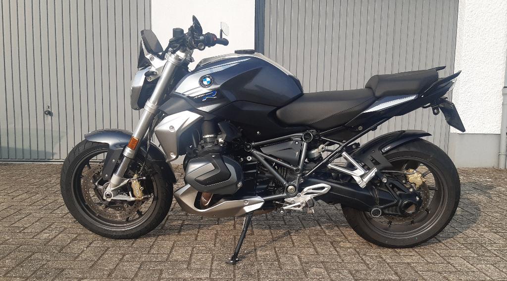BMW R1250R Exclusive avec pack Dynamic 2020 modèle 2021, Motoren, 2 cilinders, Occasion, 1254 cc, Motorrijbewijs A