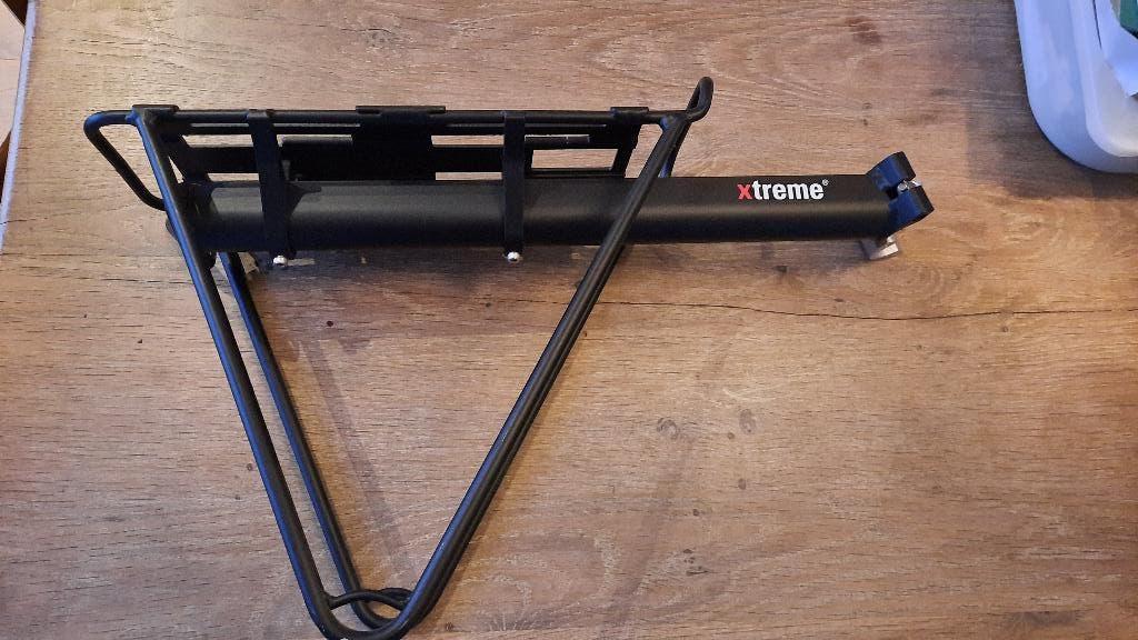 Bagagedrager + tas zadelpen, Fietsen en Brommers, Ophalen, Zo goed als nieuw