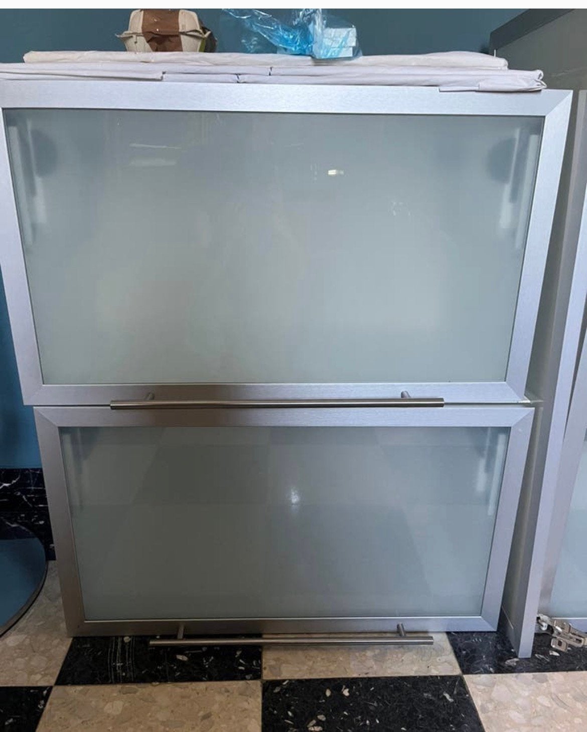 Lot de 3 armoires étagères blanches ikea, Maison & Meubles, Accessoires pour la Maison | Autre, Comme neuf, Verre, Enlèvement