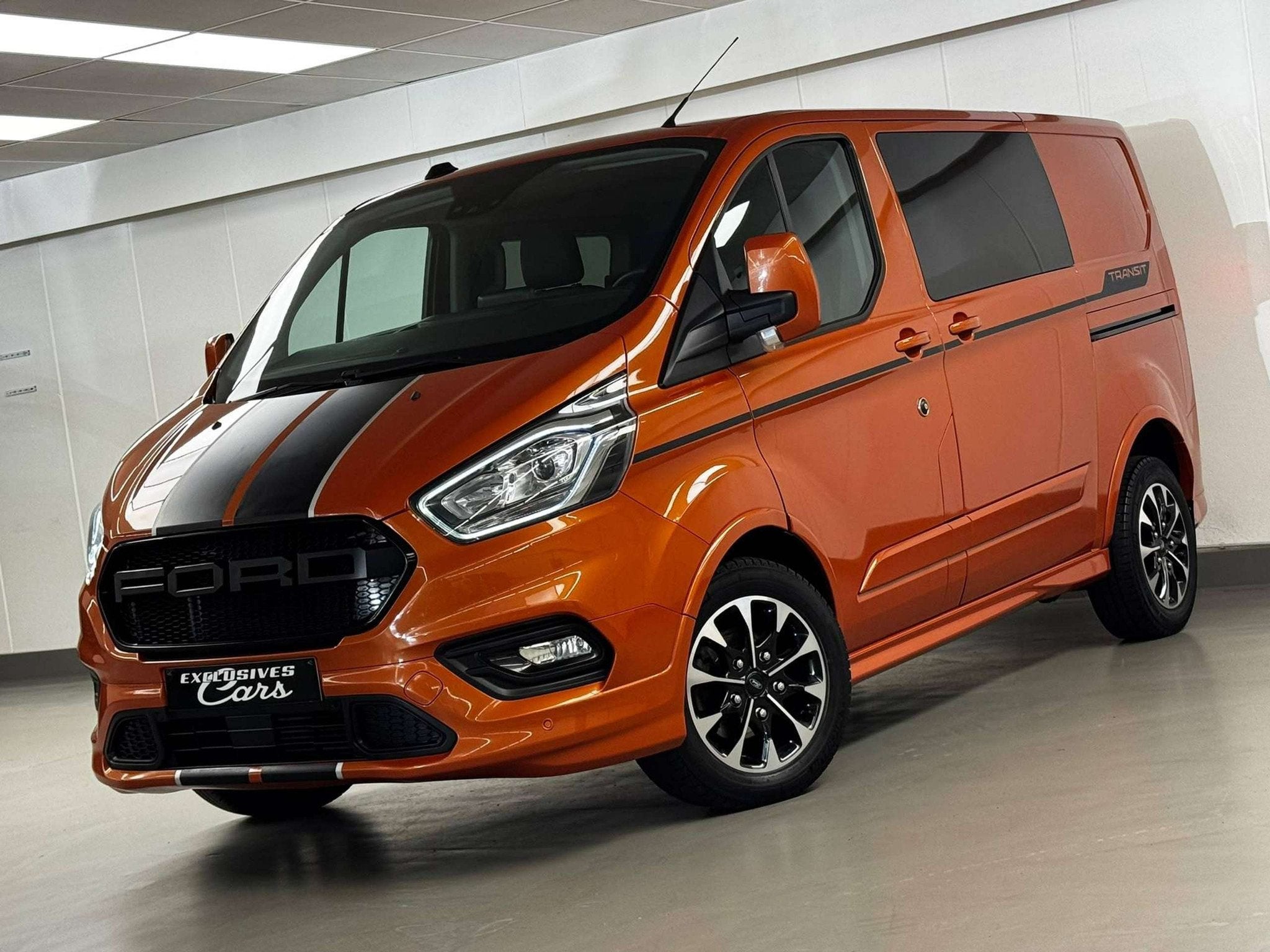Ford Transit Custom SPORT 2.0 TDCI 170CV 5 PLACES DOUBLE CAB, Achat, 6 portes, Euro 6, Autres couleurs