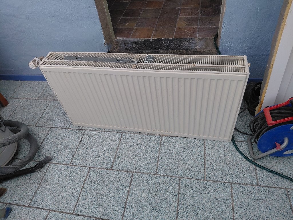 Radiateur, Bricolage & Construction, Comme neuf, Enlèvement, Radiateur, 30 à 80 cm