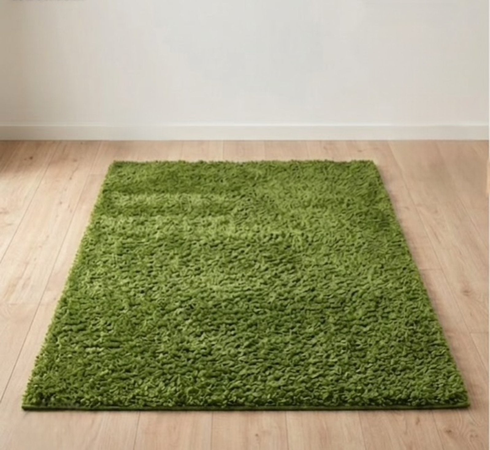 Tapis IKEA HAMPEN vert vif 133  195 cm – poils hauts, Maison & Meubles, Ameublement | Tapis & Moquettes, 150 à 200 cm, Enlèvement ou Envoi