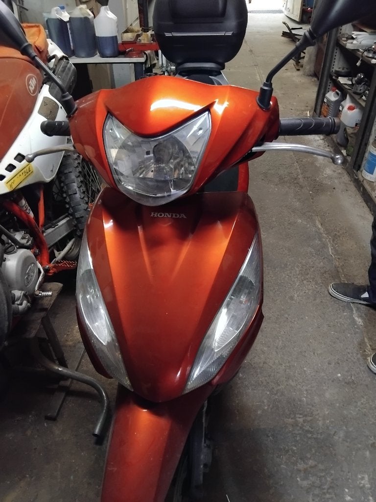 Honda vision B klasse, Vélos & Vélomoteurs, Scooters | Marques Autre, Enlèvement, Utilisé, Classe B (45 km/h), Honda