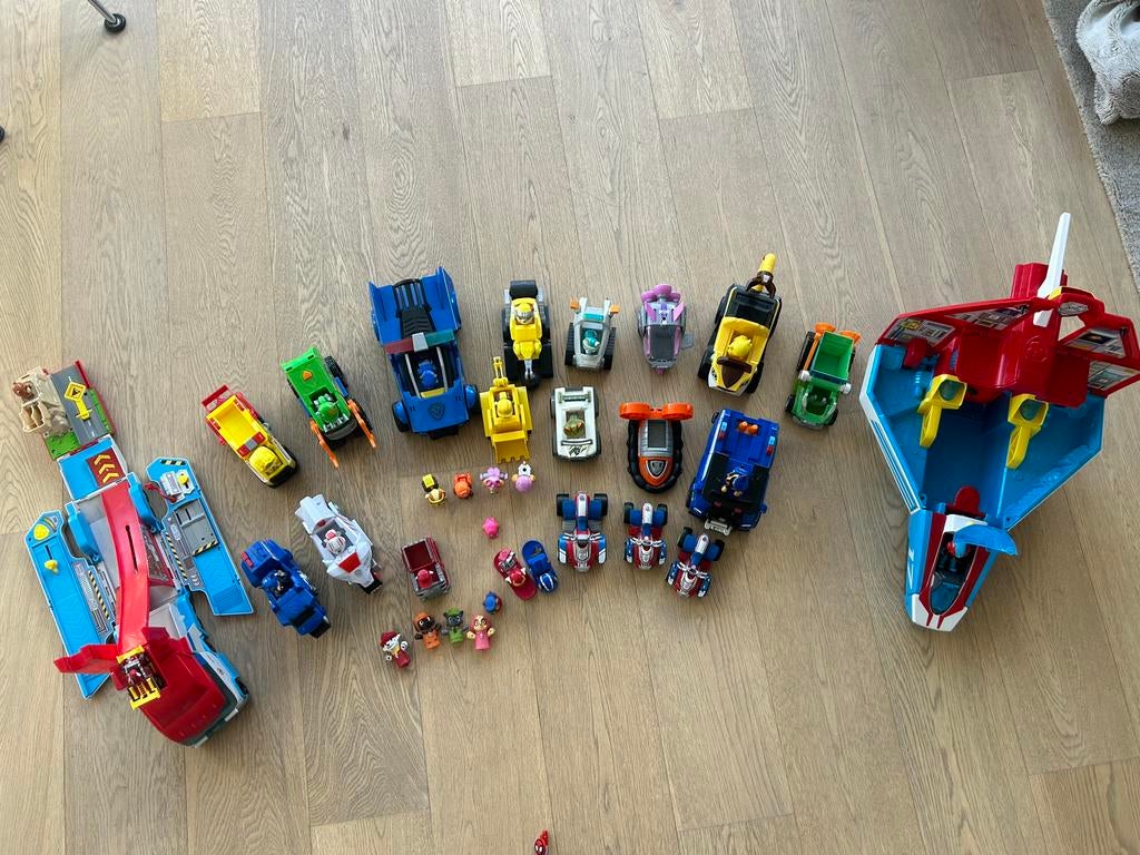 Set Paw Patrol met bus en jet, Enlèvement, Utilisé