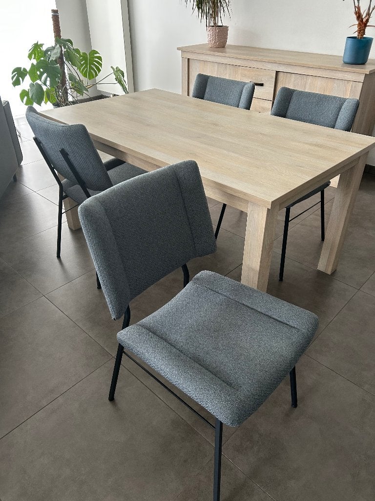 4 eetkamer stoelen, Huis en Inrichting, Ophalen, Overige kleuren, Zo goed als nieuw, Vier