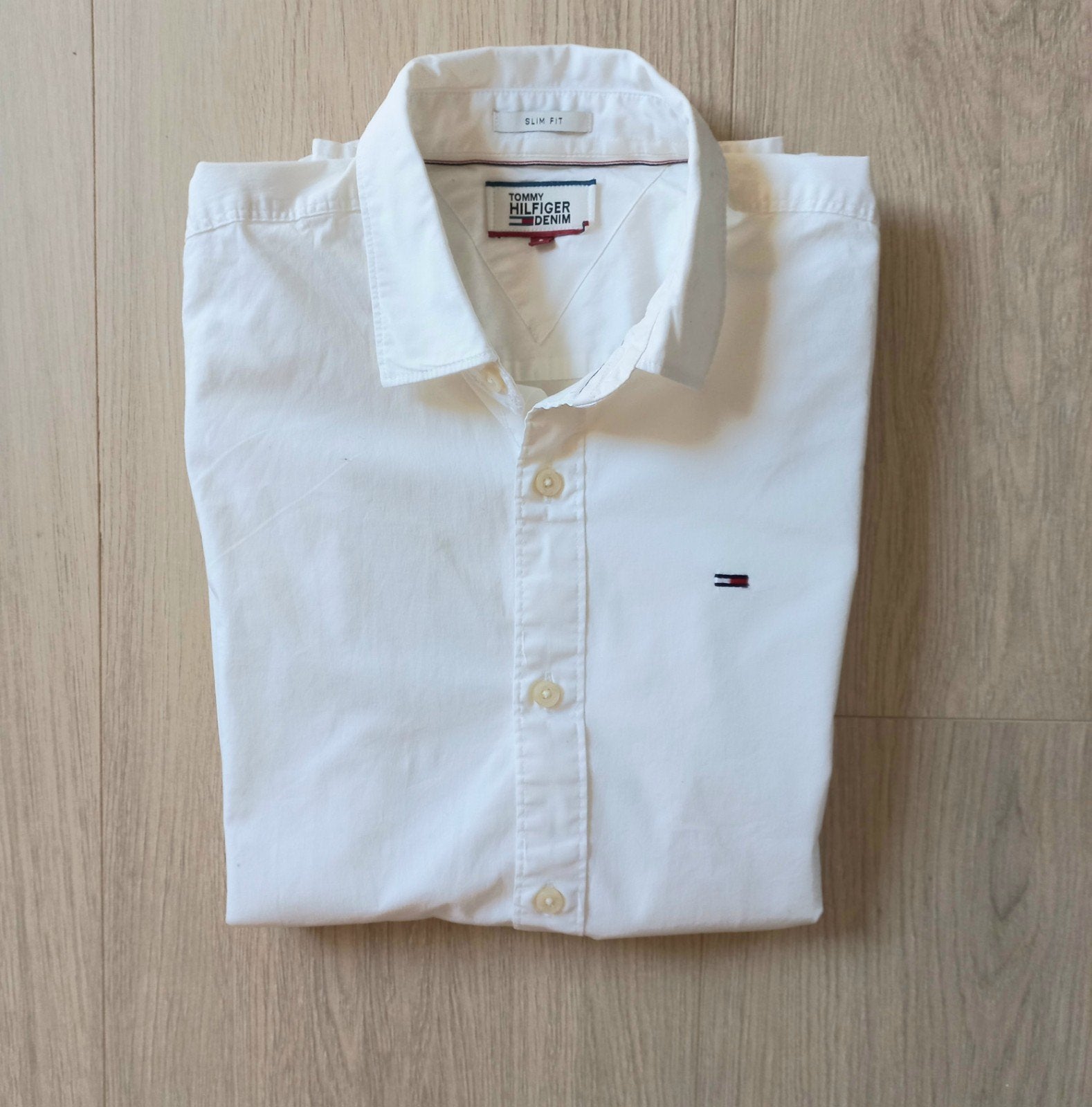 Stijlvol wit slimfit overhemd Tommy Hilfiger maat S, Verzenden, Halswijdte 38 (S) of kleiner, Wit, Zo goed als nieuw