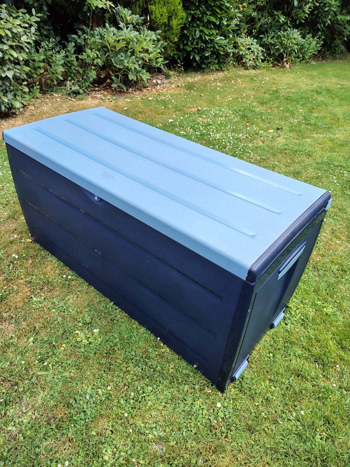 Keter kussenbox/ opbergbox/ tuinbox op wieltjes - als nieuw, Tuin en Terras, Ophalen, Kunststof