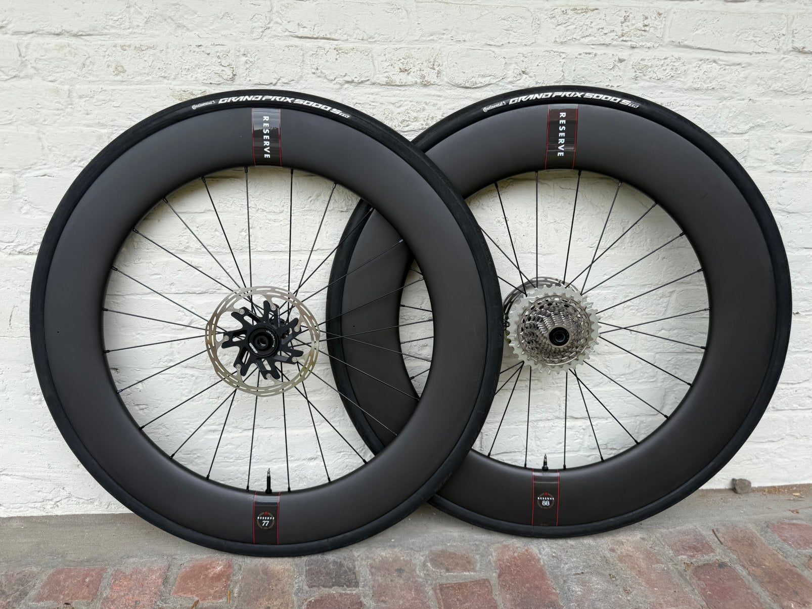Reserve 88/77 DT 240s topwielset NIEUWSTAAT, Racefiets, Comme neuf, Enlèvement, Carbone