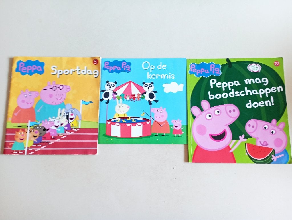 10 boekjes van PEPPA, Boeken, Ophalen of Verzenden, Zo goed als nieuw, Voorleesboek