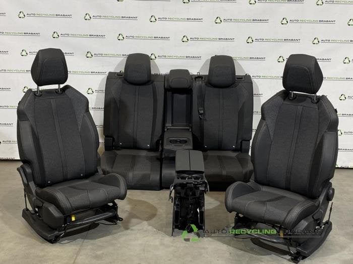 Kit revêtement (complet) d'un Peugeot 3008, Autos : Pièces & Accessoires, -, 3 mois de garantie, Utilisé, -