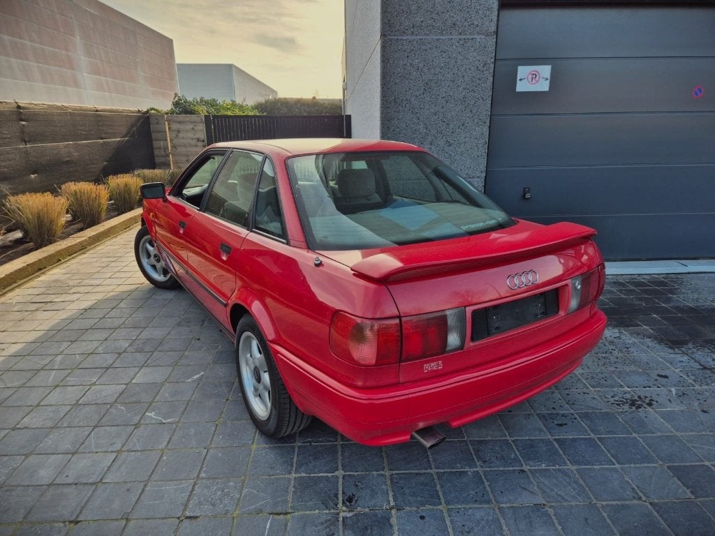 Audi 80 / OLDTIMER / 2.0 Benzine / Schuifdak, foto 7