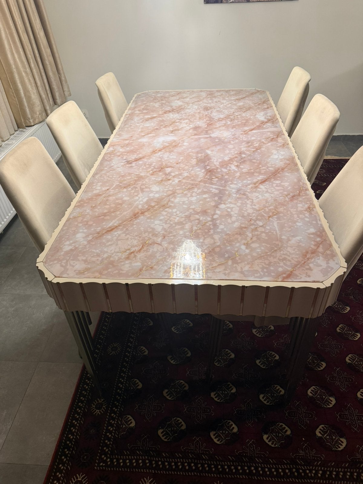 Tafel met 6 stoelen, Ophalen, Zo goed als nieuw