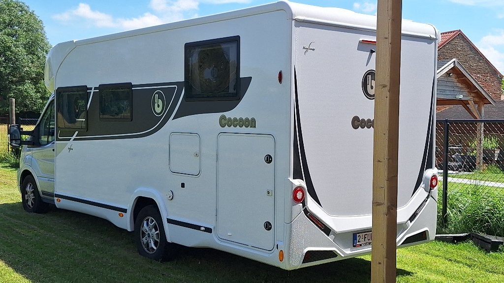 Benimar Cocoon 468 NAK, Siège de train, Jusqu'à 4, Toilette à cassette, Ford