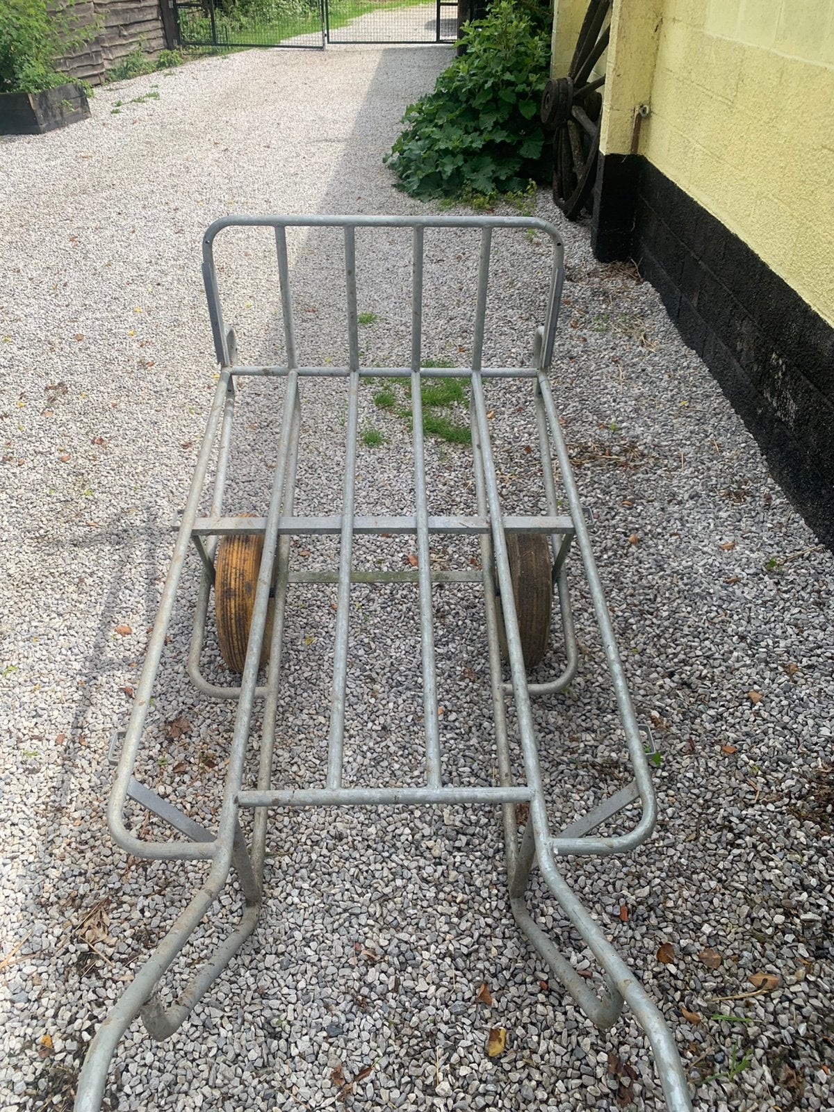 Brouette , Charette de maraîcher, Enlèvement, Neuf, À deux roues