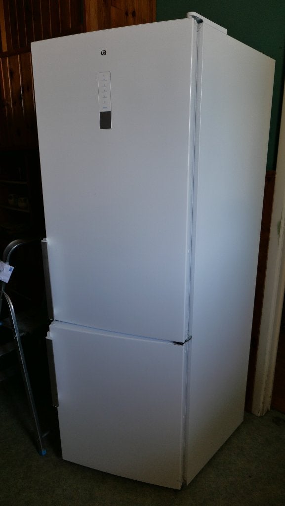Frigo combiné avec facture d’origine, Electroménager, Réfrigérateurs & Frigos, Classe énergétique A ou plus économe, 160 cm ou plus