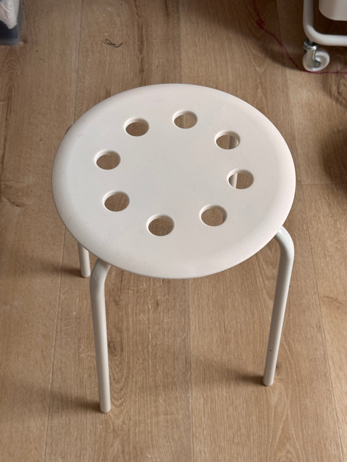Lot de 4 tabourets Ikea, Enlèvement, Comme neuf, Plastique