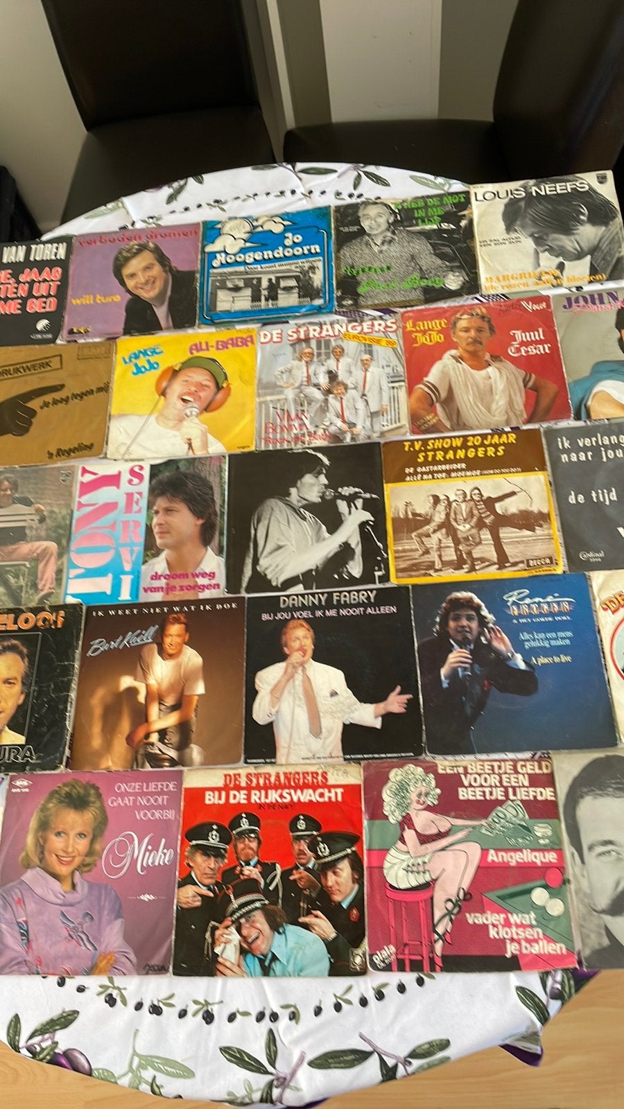 Lot vinyles 45 tours néerlandophone, Enlèvement, Comme neuf