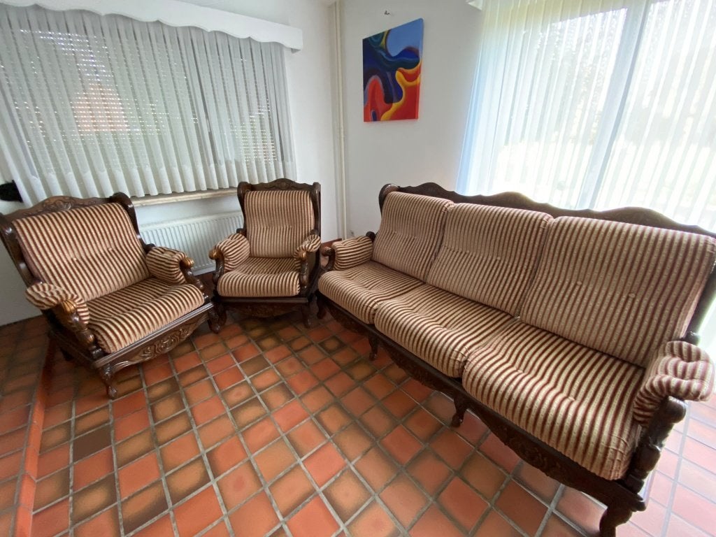 Salon gratis af te halen - regio Diepenbeek, Ophalen, Hout, Gebruikt, Overige maten