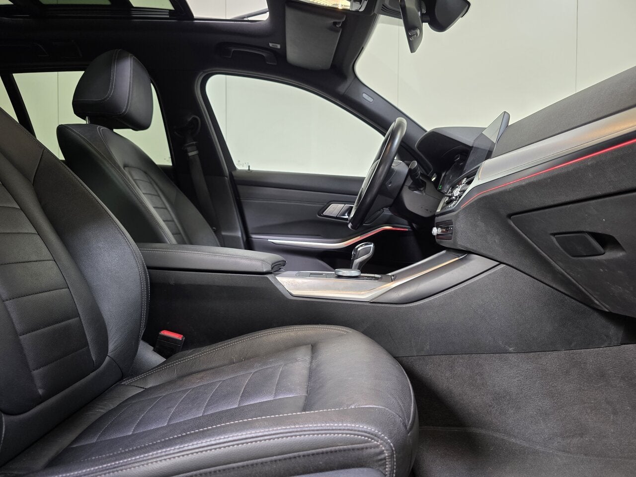 BMW 330 e hybrid - GPS - Pano - Topstaat!, Autos, BMW, 0 kg, 0 kg, Noir, 5 portes