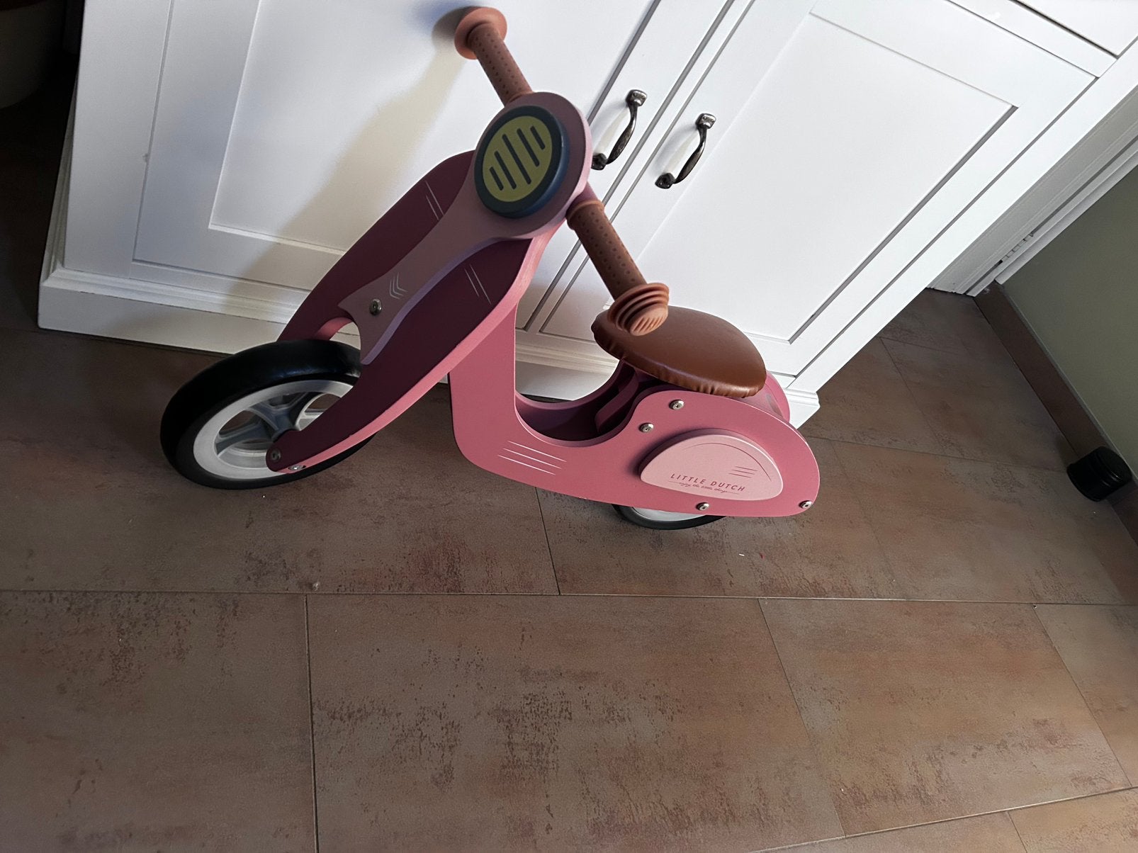 Loopfiets Vespa model little dutch, Ophalen, Zo goed als nieuw