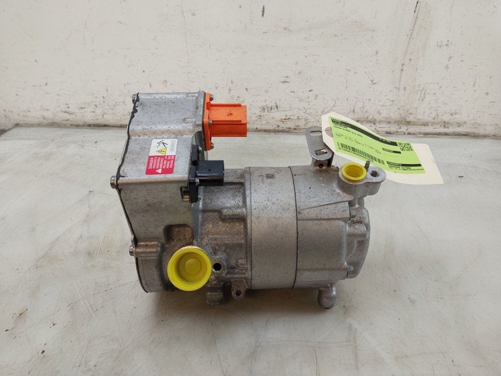 AIRCO POMP Skoda Elroq (01-2024/-) (|1EA820807H|1EA816797L|), Gebruikt, Info@skoda-auto.de, Skoda, Max-Planck-Straße  3-5
64331  Weiterstadt, DE