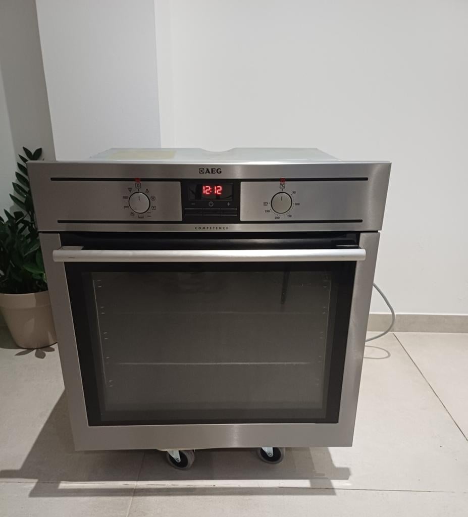 AEG Competence inbouw oven, Elektronische apparatuur, Ovens, Ophalen, Inbouw, AEG, Hete lucht