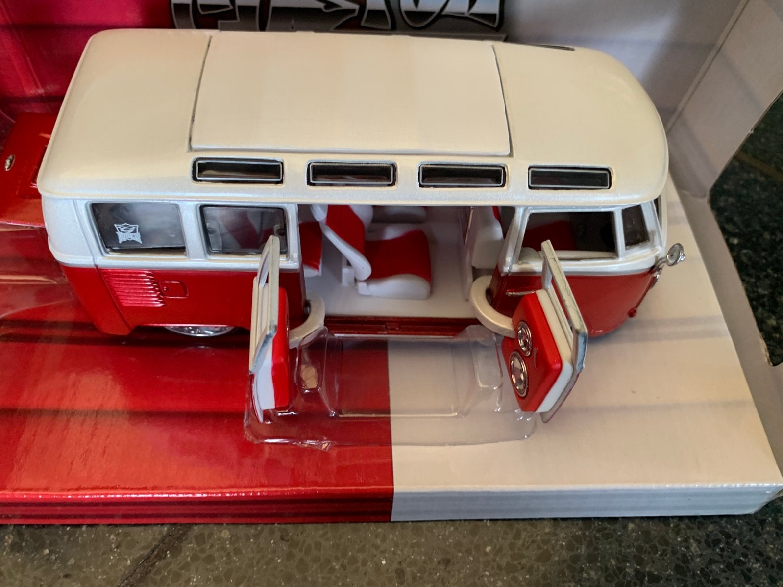 Miniatuur VW, Hobby en Vrije tijd, Ophalen of Verzenden, Zo goed als nieuw, Auto, Maisto