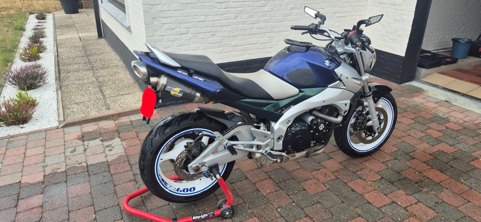 suzuki gsr 600 2006. A2 op papier maar staat op vol vermogen, Motoren, 4 cilinders, Gebruikt, Particulier, Meer dan 35 kW