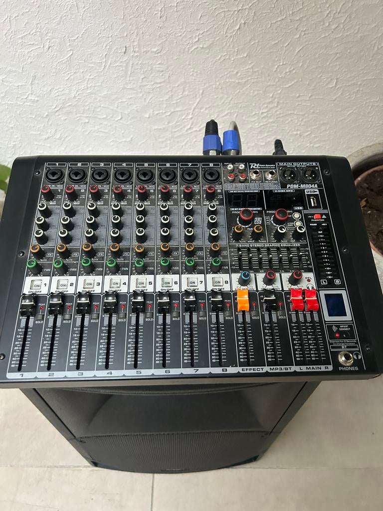 Power Dynamics, JB systems, Ophalen, Zo goed als nieuw