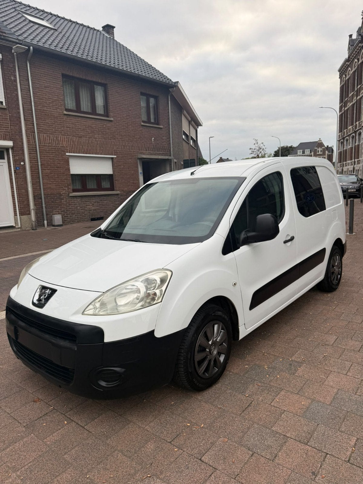 Peugeot Partner lichte vracht 2011 zeer mooi, Auto's, Voorwielaandrijving, Wit, Grijs, Particulier