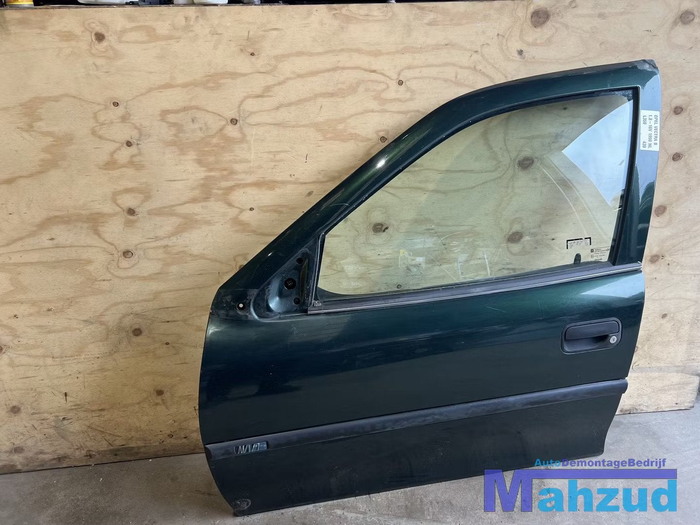 OPEL VECTRA B SEDAN Groen L359 links voor deur 1995-2002, Auto-onderdelen, Carrosserie, Gebruikt, Deur, Opel Automobile GmbH, Kontakt@opel-infoservice.de