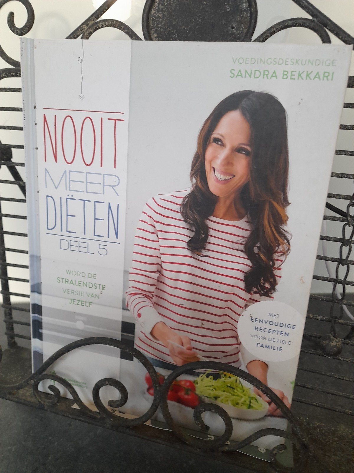 nooit meer dieeten sandra bekkari deel 5, Boeken, Ophalen