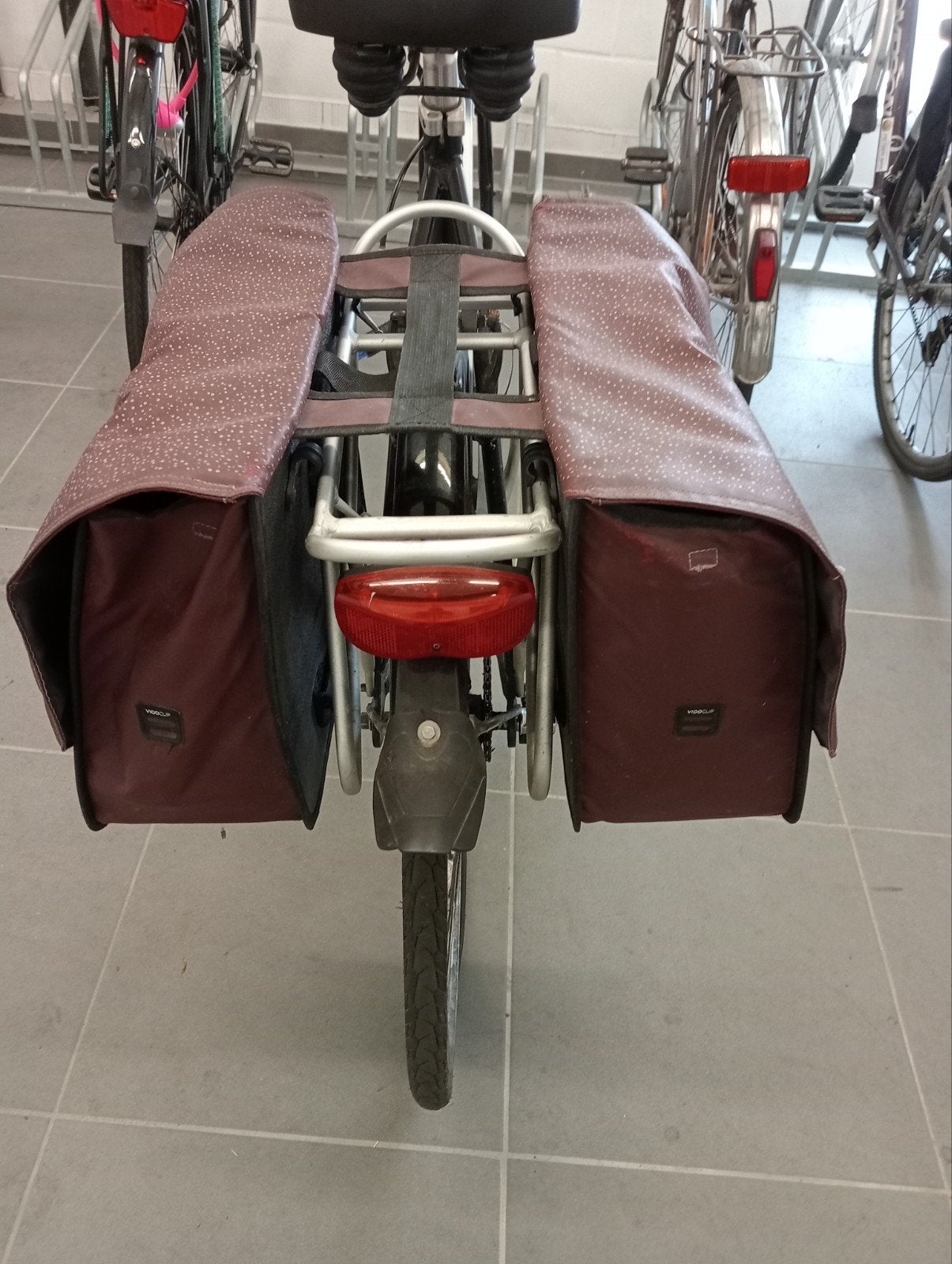 Fietstassen, Fietsen en Brommers, Ophalen