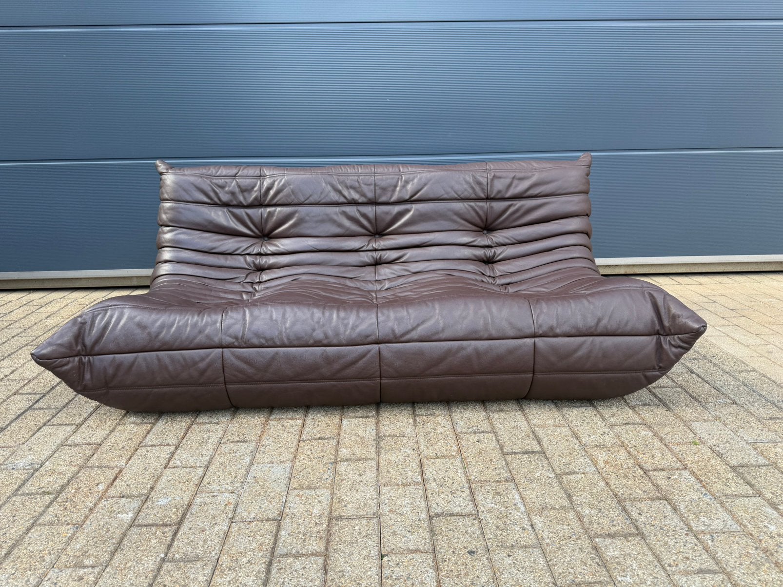 3pl Ligne Roset Togo 100 % authentique en cuir Chocolate, Enlèvement ou Envoi, Vitra knoll sede artifort leolux b&b italia cassina flos edra