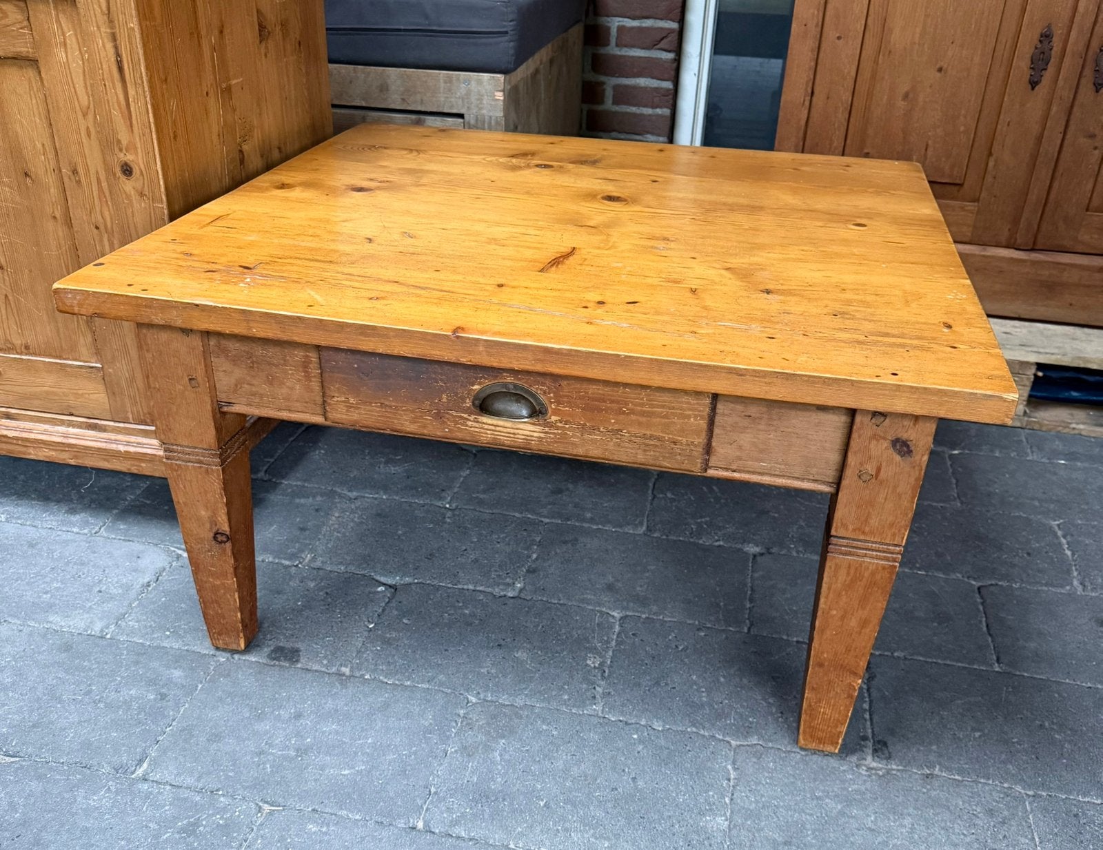 Zware oud geloogd grenen salontafel tafel, Ophalen, Gebruikt