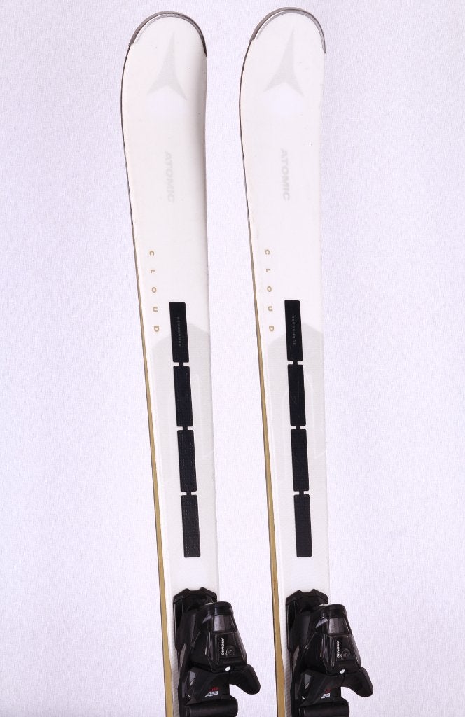 143; 157; 164 cm dames ski's ATOMIC CLOUD C11 2024, white, Sport en Fitness, 140 tot 160 cm, Gebruikt, Verzenden, Carve