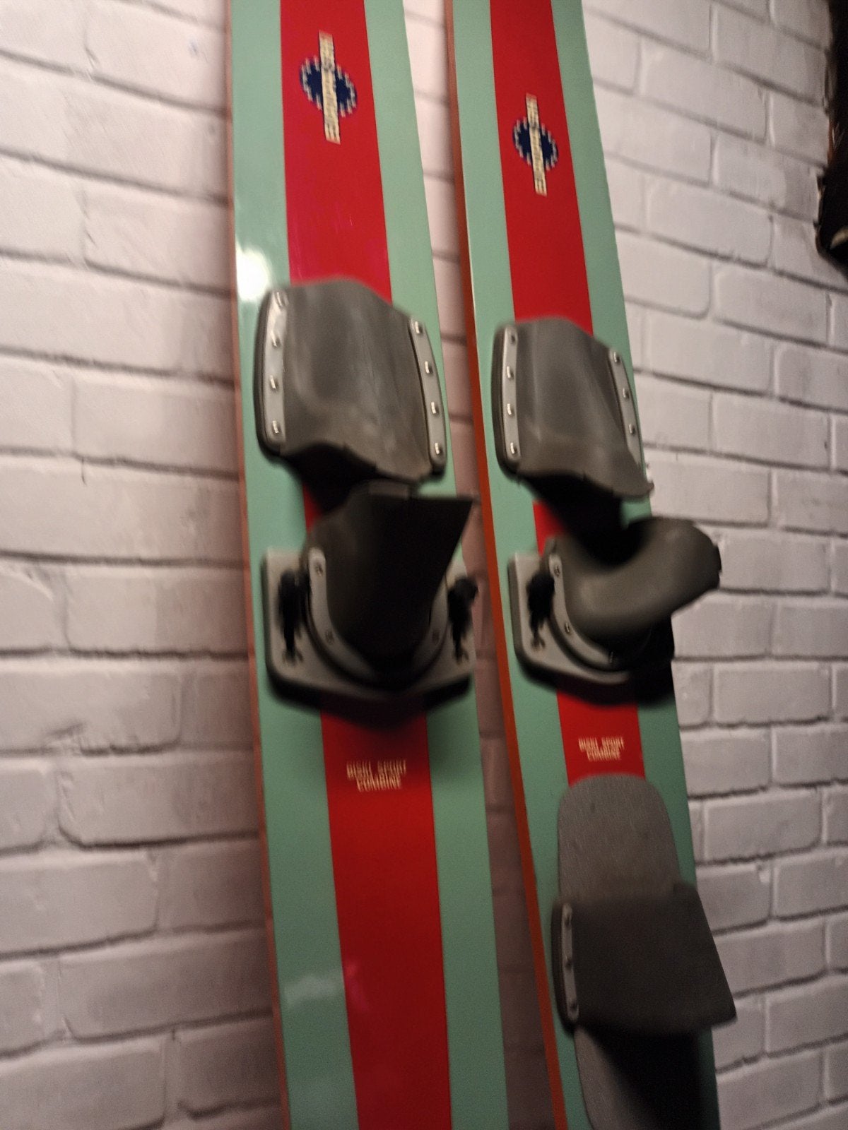 Vintage Skivit Europa Waterski's. Made in France, Enlèvement, ###, ###, ###