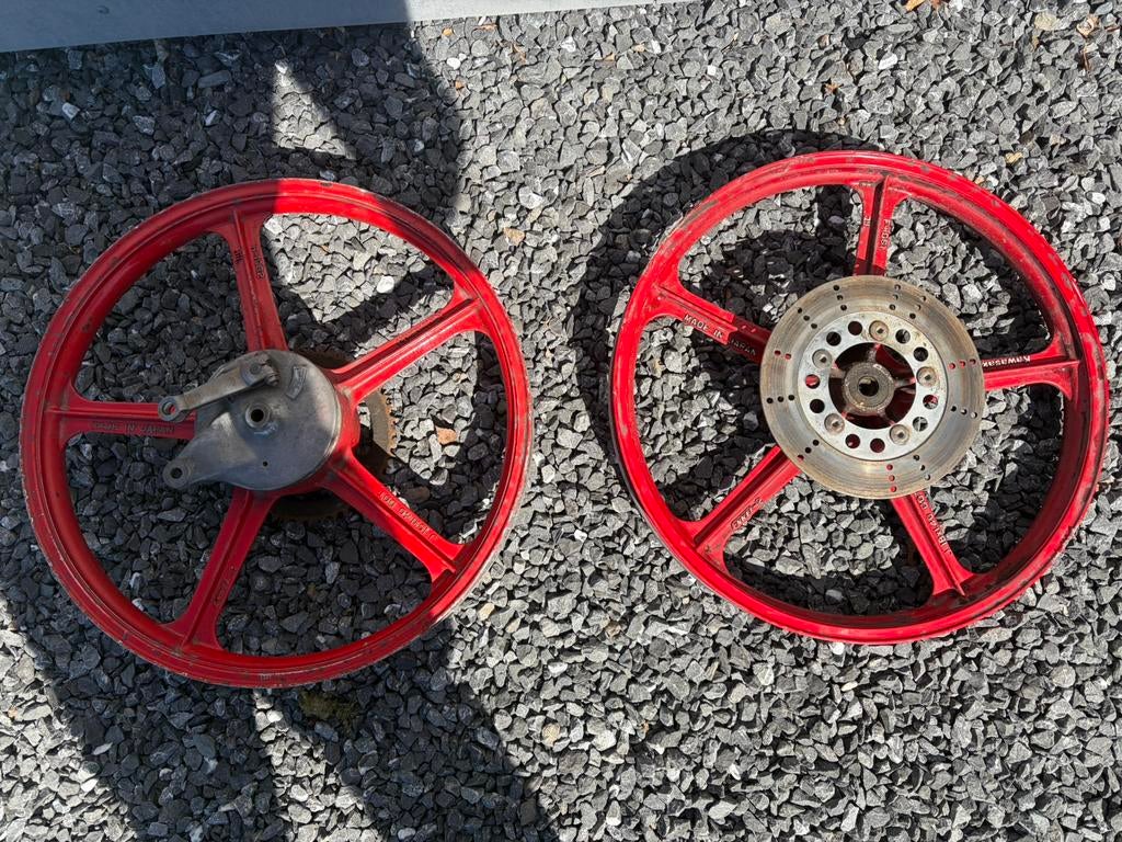 Kawasaki ar50, Motoren, Ophalen