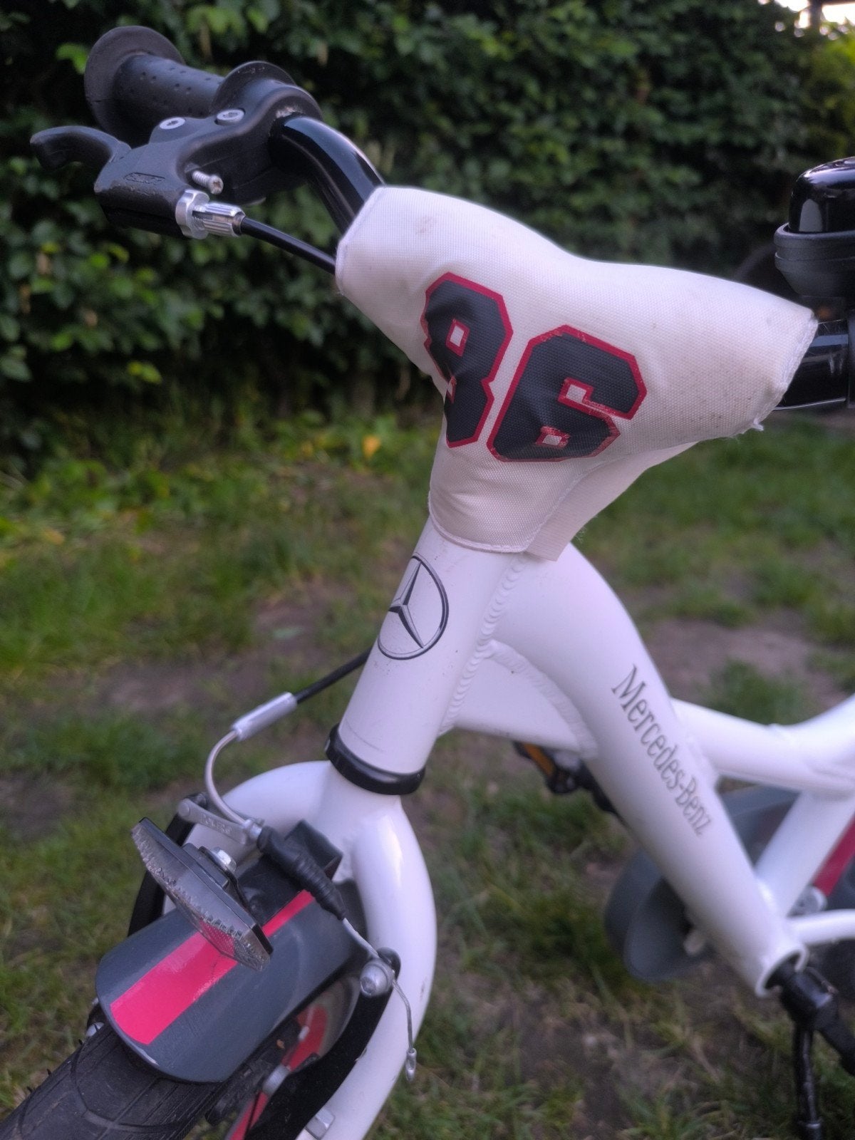 Vélo enfant Mercedes Benz, Vélos & Vélomoteurs, Vélos | Vélos pour enfant, Enlèvement