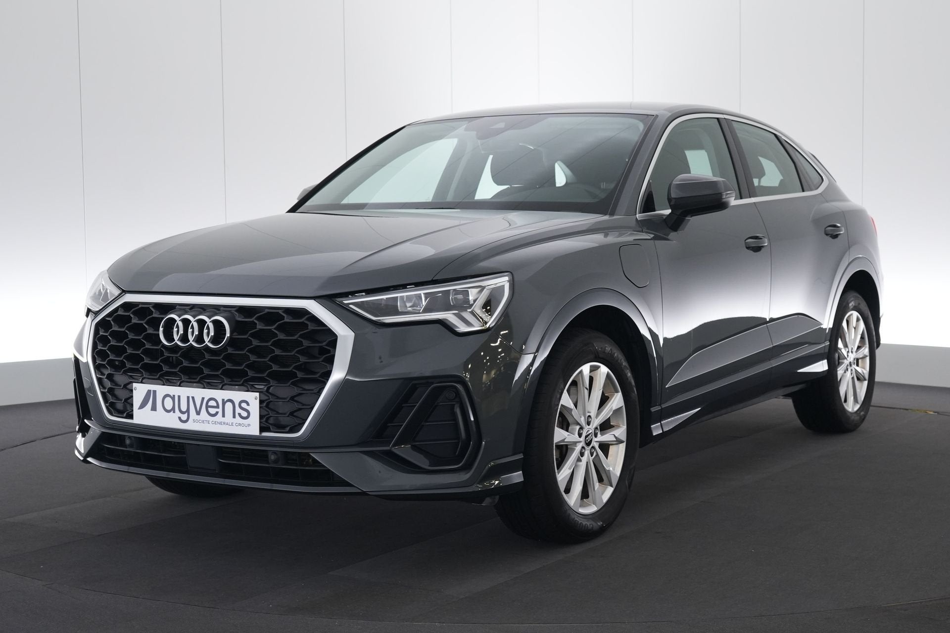 (2CJL920) AUDI Q3 SPORTBACK, Auto's, Stof, Gebruikt, https://public.car-pass.be/vhr/bd810e51-f9ad-457c-ad8b-060d99be9816, Plug-in hybride