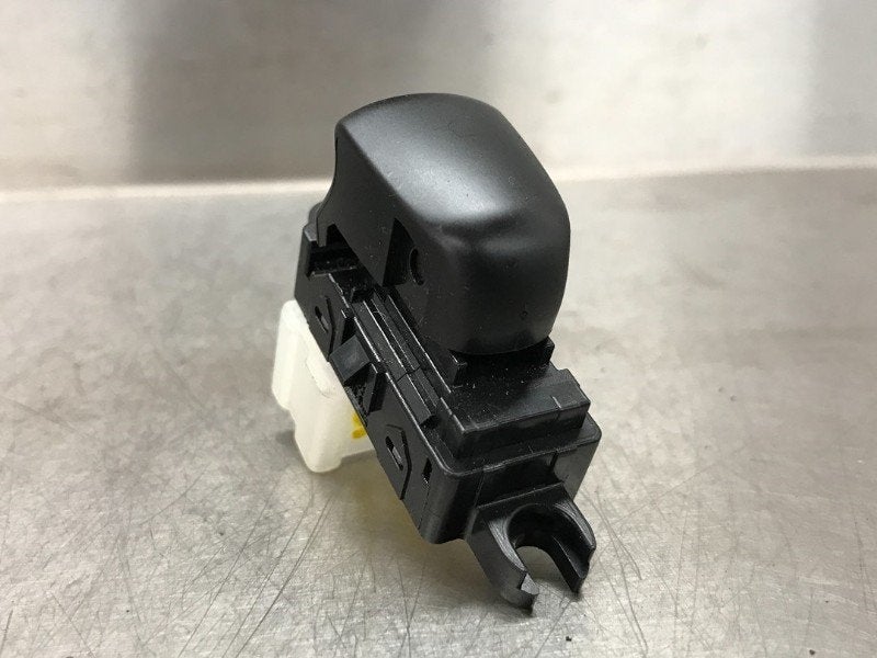 COMMUTATEUR VITRES ELECTRIQUES Nissan Qashqai (J11), Utilisé, Nissan