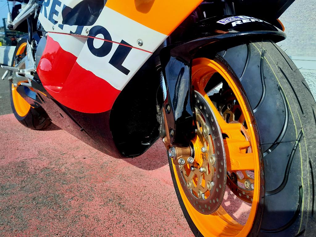 HONDA CBR 1000 RR REPSOL Garantie 1 ou 2 ans MOTOSD, Entreprise, Plus de 35 kW, Super Sport, 4 cylindres