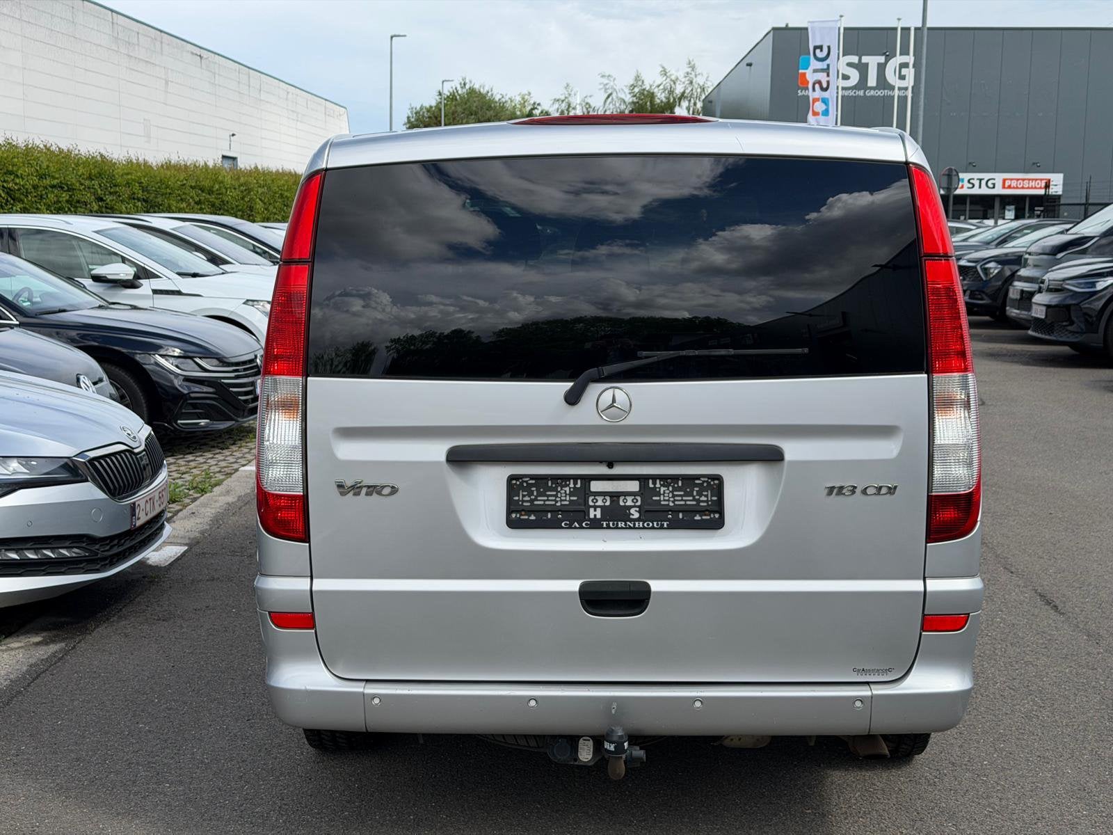 Mercedes Vito 2.2D– 04/2014– 208.000km– Gekeurd voor verkoop, Auto's, Euro 5, Zwart, Parkeersensor, Bedrijf
