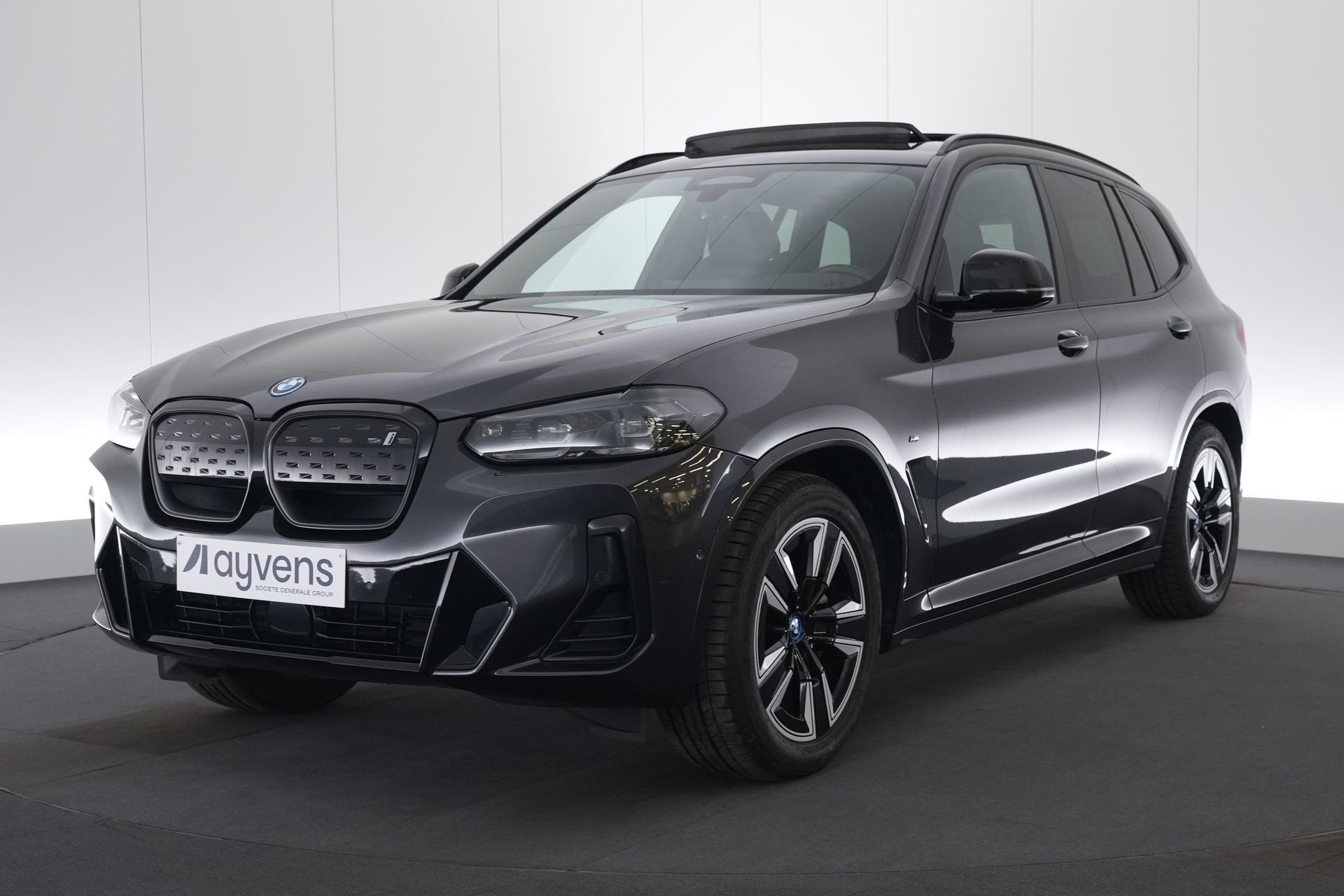 (2CDP401) BMW IX3, Auto's, Automaat, Achterwielaandrijving, Gebruikt, 5 deurs