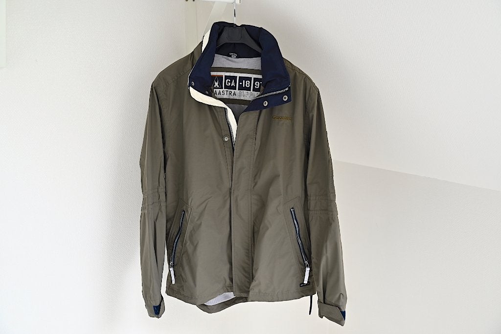 Veste de pluie/d'automne GAASTRA taille L-XL comme neuve, Vêtements | Hommes, Enlèvement ou Envoi, Comme neuf, Taille 52/54 (L)