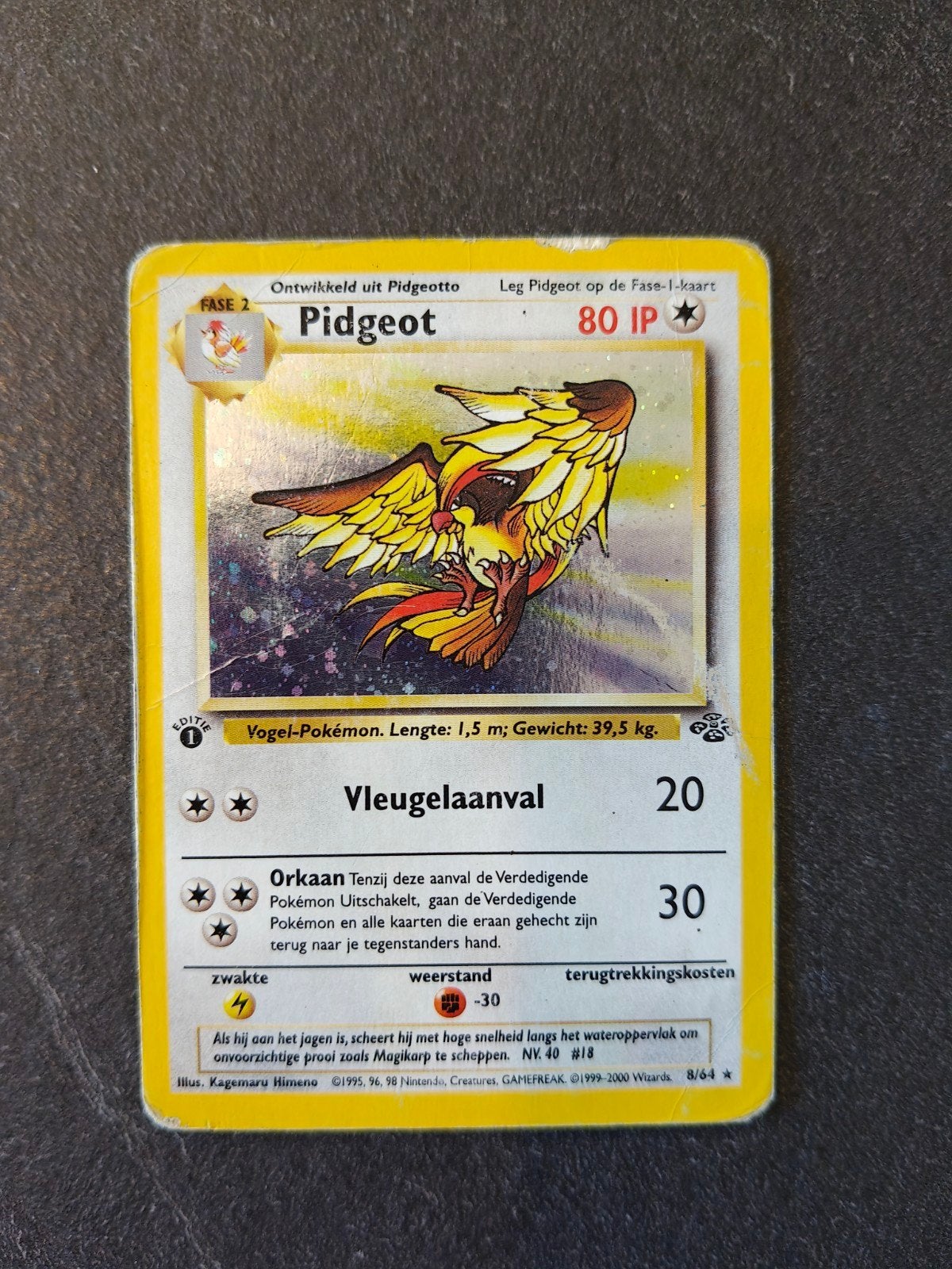 Pidgeot Ju 8/64 1st edition, Nederlandstalig, Hobby en Vrije tijd, Ophalen, Gebruikt, Losse kaart, Foil
