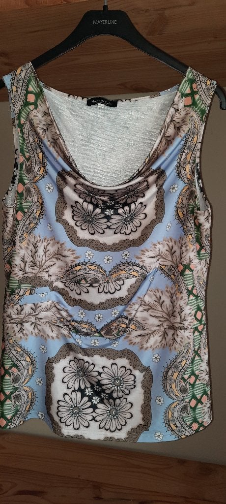 Mooi los topje amor de Cuba maat XXL, Maat 46/48 (XL) of groter, Ophalen of Verzenden, Zo goed als nieuw, Zonder mouw